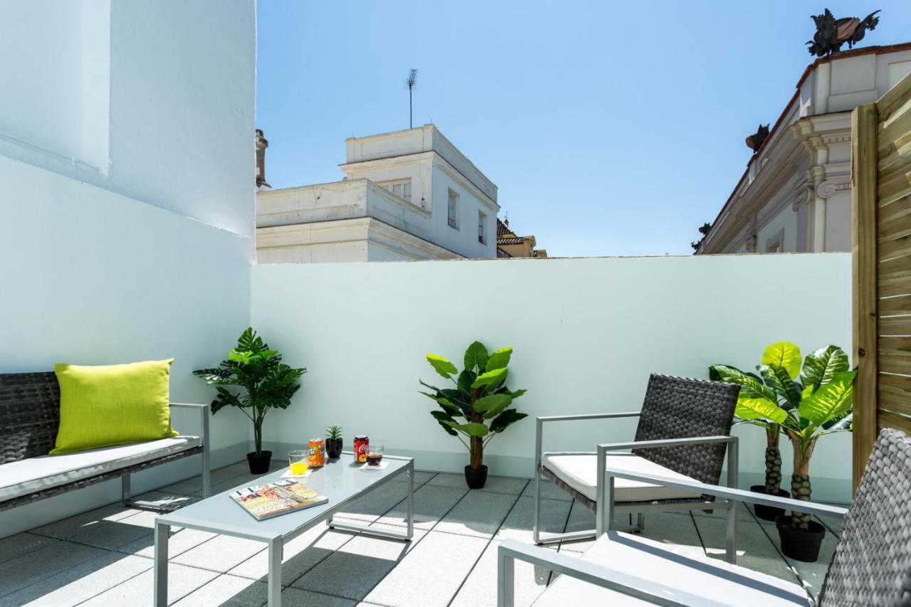 La Puerta De Palacio - Adults Only 세비야 외부 사진