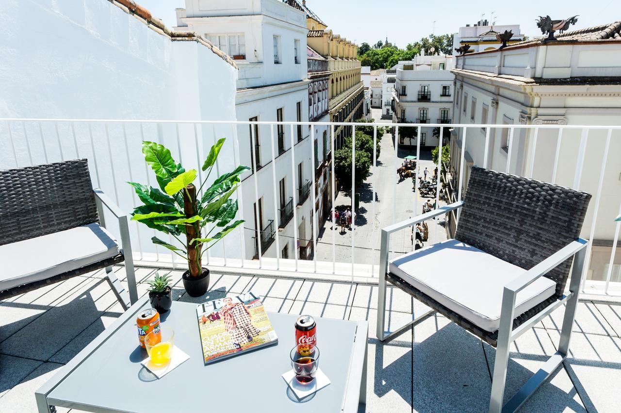 La Puerta De Palacio - Adults Only 세비야 외부 사진