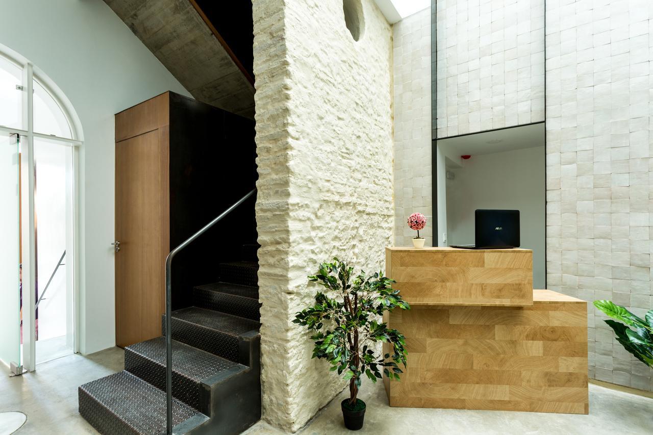 La Puerta De Palacio - Adults Only 세비야 외부 사진