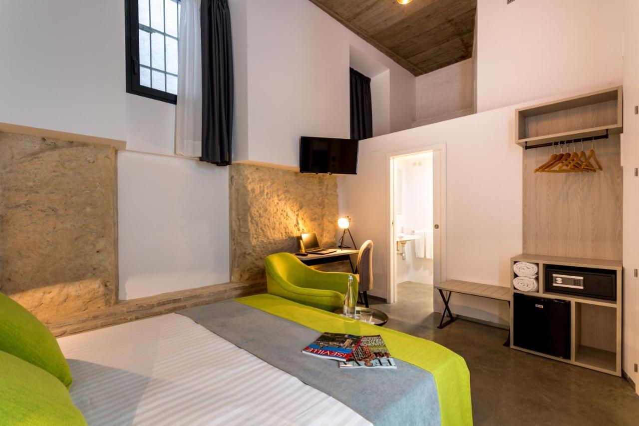La Puerta De Palacio - Adults Only 세비야 외부 사진